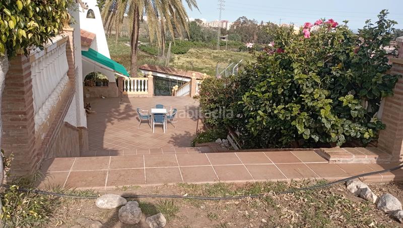 Foto 2b2a60ea-3831-4c09-b4d8-1e412d85fb5a. Chalet en calle la vega 4 chalet indp. en finca urbana junto al mar en Torre del Mar
