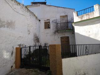 Haus  Calle morales 21. Casa a reformar económica