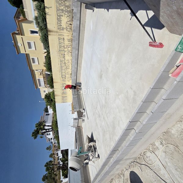 Foto 8c88685c-f3ad-441d-a8d1-d70dc438d033. Xalet amb aparcament piscina a Benicolada - Las Adelfas Calp