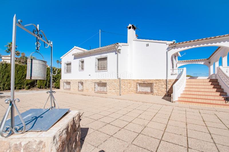 Foto ebb859a8-2a71-480b-82a9-58a3c9632830. Xalet amb aparcament piscina a Benissa pueblo Benissa