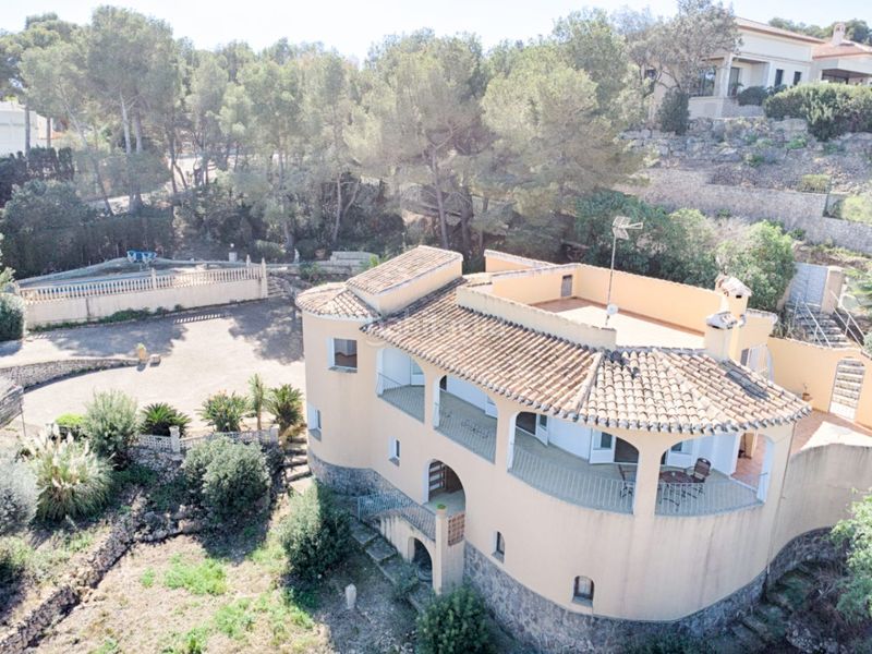 Foto 9b909dbe-f873-4b84-a2e8-fc479c79d61a. Xalet amb calefacció aparcament piscina a Benissa pueblo Benissa