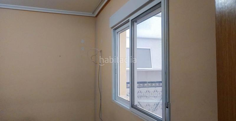 Foto 3ddc5ee3-21dc-4fce-9c78-e1893dc7e913. Apartment with parking in Crevillente