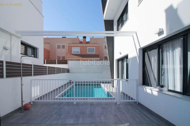 Foto 76e8ab82-bbe7-408f-91f2-3a8cf35a09dd. Chalet mit parking in Monte y Mar Santa Pola