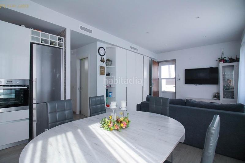Foto 605d4998-b854-40f0-8a22-a0cc0abfbf22. Chalet with parking in Monte y Mar Santa Pola