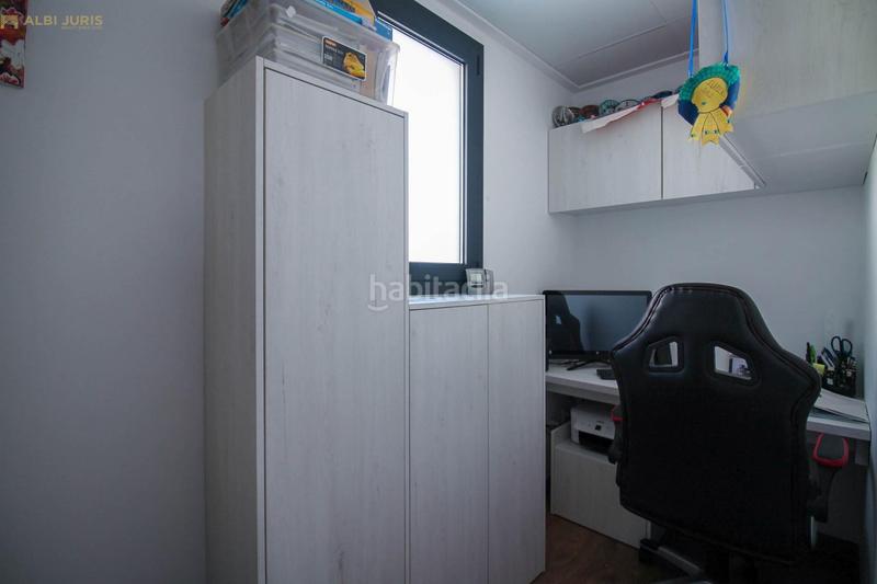 Foto cd796e39-79cf-405c-ab6e-44952a696589. Chalet with parking in Monte y Mar Santa Pola