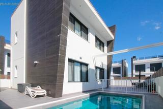 Chalet in Monte y Mar