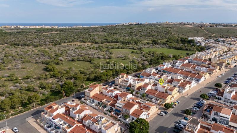 Foto 034d2b6c-24f4-4d6f-9738-c326042fd149. Casa adosada en Zona Carrefour - Urbanizaciones Torrevieja