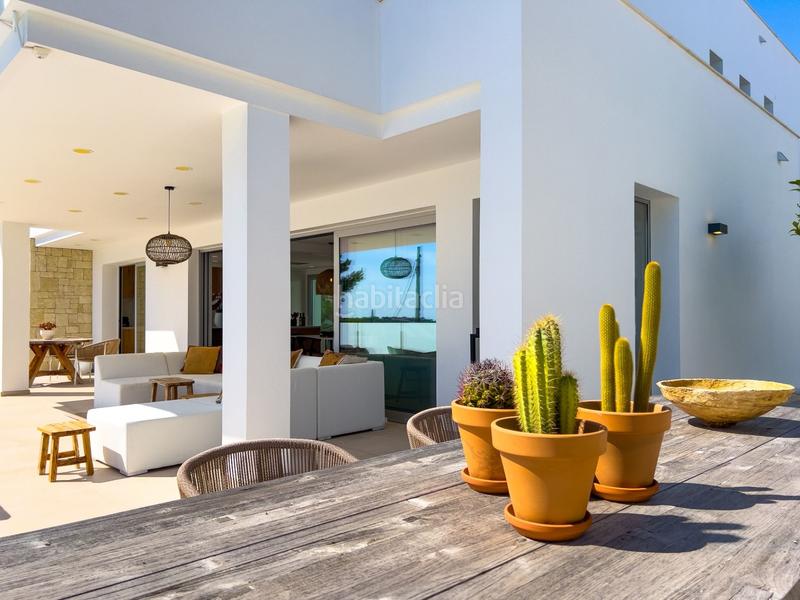 Foto 4ae3fcd7-a970-4453-af4b-a78e3d241d8a. Chalet with parking pool in Casco Urbano Moraira