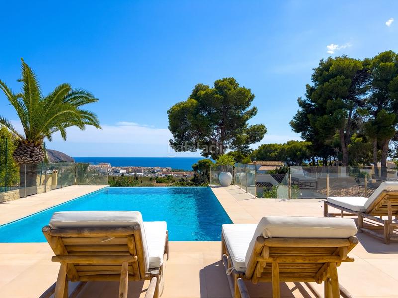 Foto 9ab249e6-51a1-44a1-8d15-63b9b238fb62. Chalet avec parking piscine dans Casco Urbano Moraira