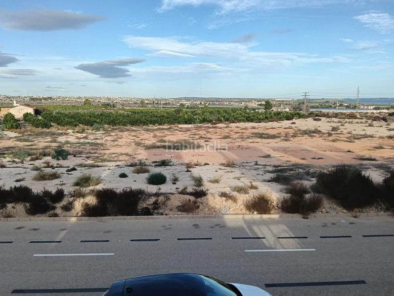 Foto fc77fb78-4621-431c-b2f8-9a68f8aa4337. Xalet amb piscina a Rojales