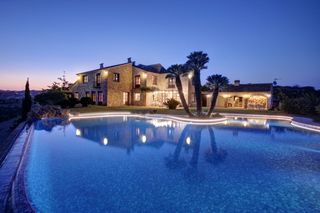 Country house in Casco Urbano