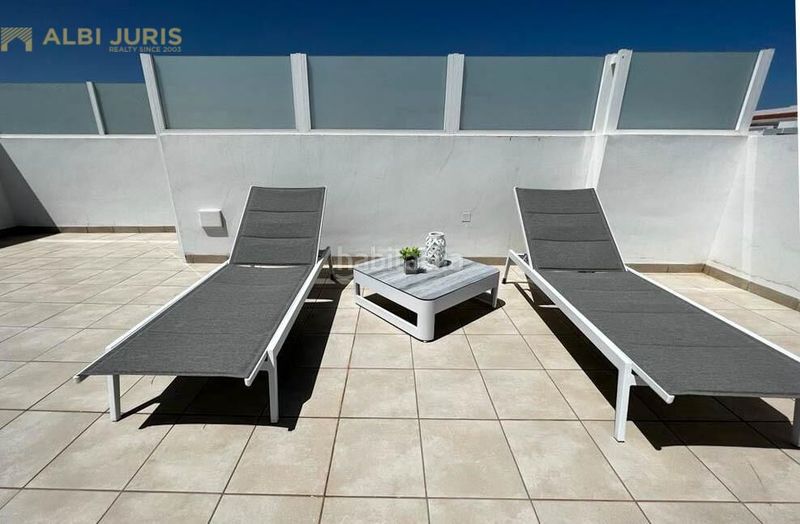 Foto e7a9a4ff-5ac0-4334-9917-e1be5dea6844. Àtic amb piscina a Doña Pepa Rojales