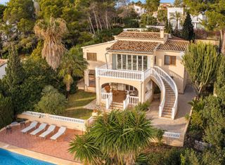 Chalet in Casco Urbano