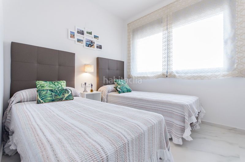 Foto e0ad053e-60b0-4296-9169-87934903e876. Chalet en Campoamor Orihuela