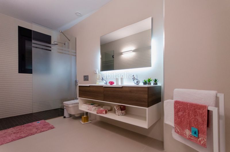 Foto c246d1a7-bf3e-4a1b-8ca7-37724382d52d. Chalet en Campoamor Orihuela