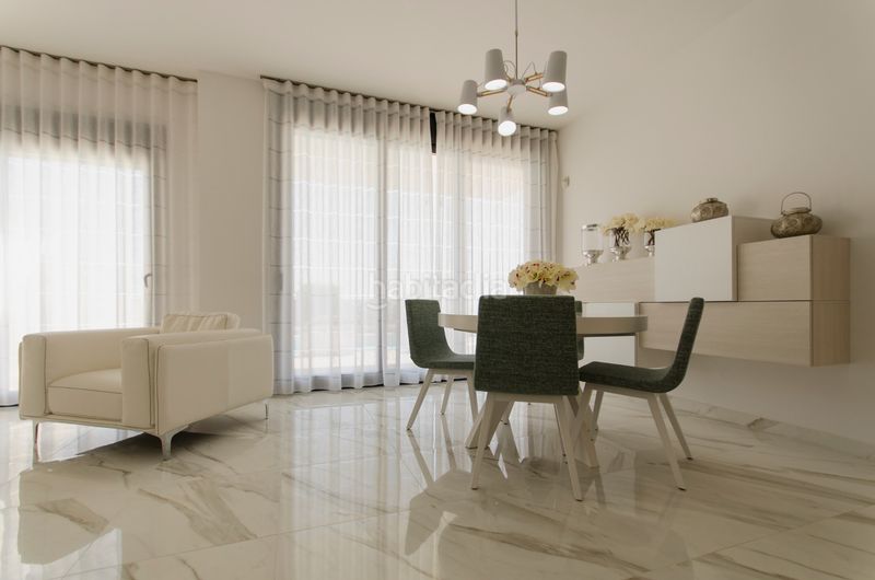 Foto 958dd327-853d-4064-ae0d-79b10387bbd0. Chalet en Campoamor Orihuela