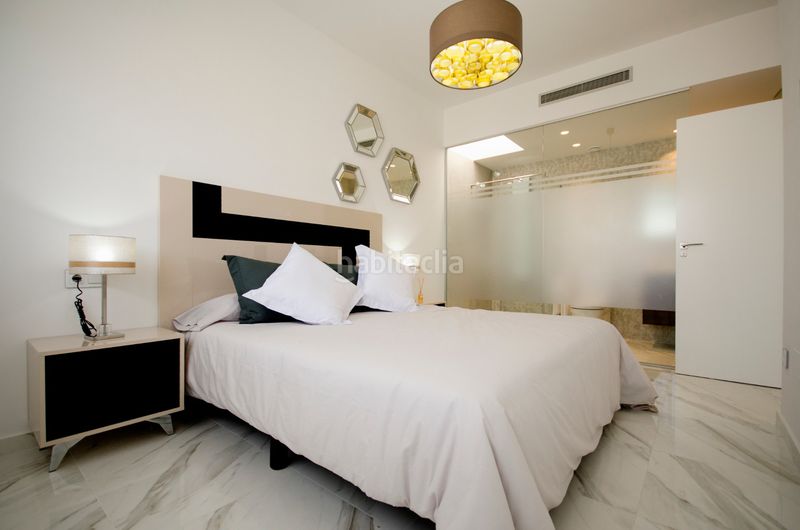 Foto fa819619-4b1e-472a-b565-1547ff4772cd. Chalet en Campoamor Orihuela