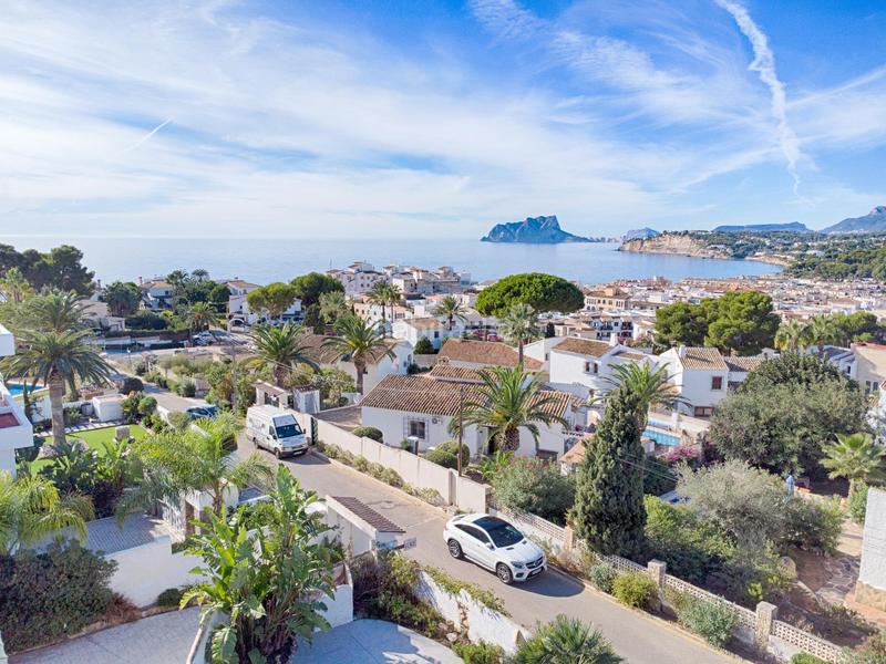 Foto 52d4bbed-bb65-4479-89be-7baf4a13bf70. Chalet con riscaldamento parcheggio piscina in Casco Urbano Moraira