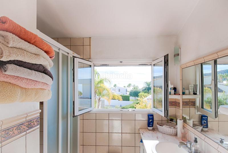 Foto e3995140-287f-425f-9bb3-ce11199ae5d5. Chalet con riscaldamento parcheggio piscina in Casco Urbano Moraira