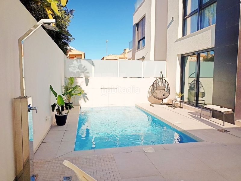 Foto 806bdc95-5a9e-4b2f-b4ce-d3e472843cfb. Chalet mit pool in Los Balcones y los Altos Orihuela