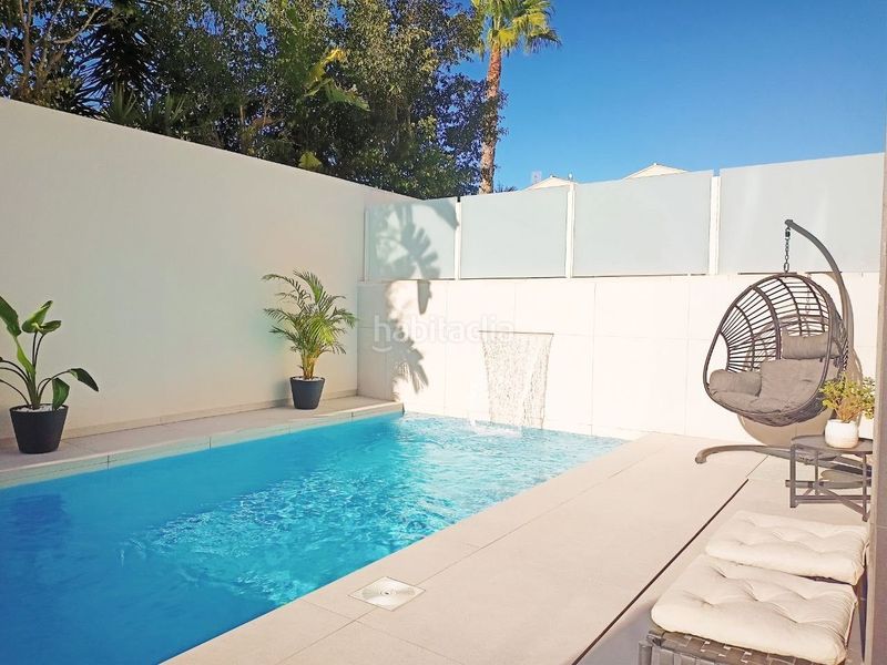 Foto b90dac49-07f7-4edb-8828-a7ed022c66a3. Chalet mit pool in Los Balcones y los Altos Orihuela