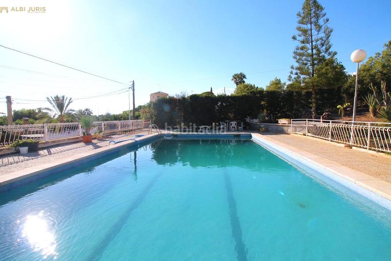 Foto bc96a248-0457-4d93-a4a5-133cfd9bba01. Xalet amb piscina a Jubalcoi Elche / Elx