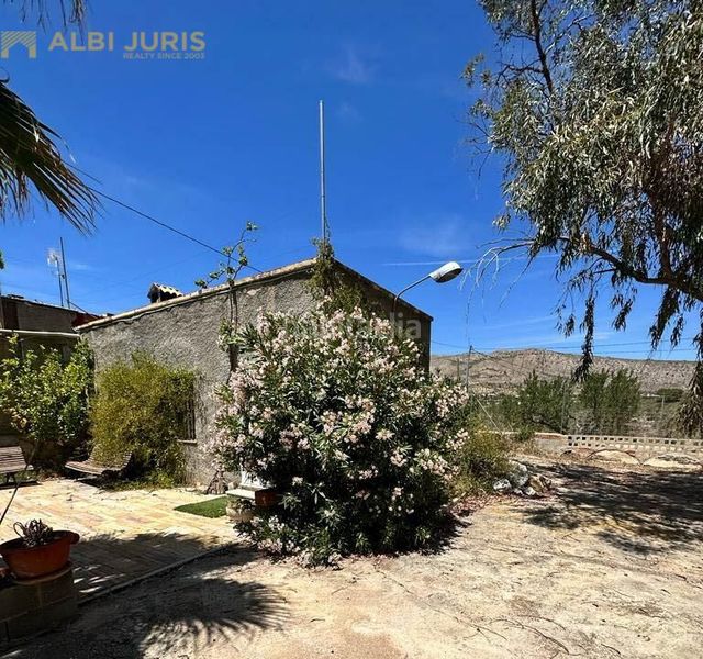 Foto 7e15d9ae-fc32-43c5-b90f-c06f90719da5. Casa amb aparcament piscina a Romana (la)