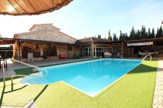 Chalet in Crevillente