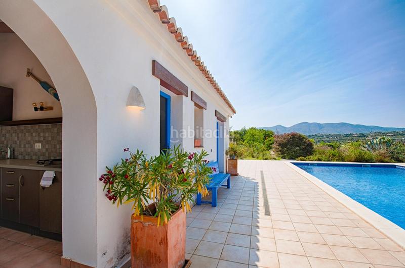 Foto 2121ec40-572a-4413-9753-36069c06d7a2. Xalet amb calefacció aparcament piscina a Benissa pueblo Benissa