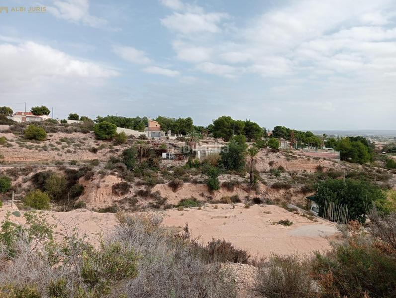 Foto 223edfbd-5bab-495a-8b25-e5b3d098f2cd. House in Crevillente