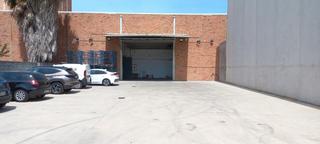 Miete Fabrikhalle in Centre. Nave en alquiler  l´hospitalet