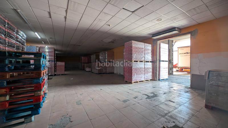 Foto 908ce589-636b-4a74-a9b4-5fc13495ff87. Miete fabrikhalle mit heizung in Centre Hospitalet de Llobregat (L´)