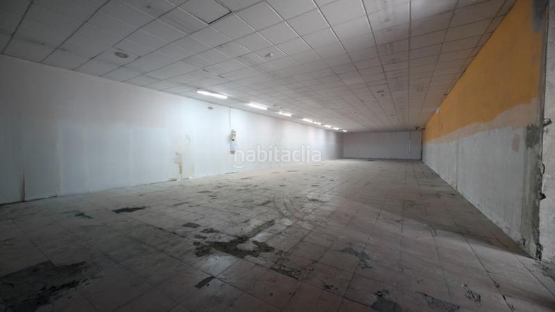 Foto e09f8093-9da6-4070-b54e-d25c7eac3d4a. Rent industrial building with heating in Centre Hospitalet de Llobregat (L´)