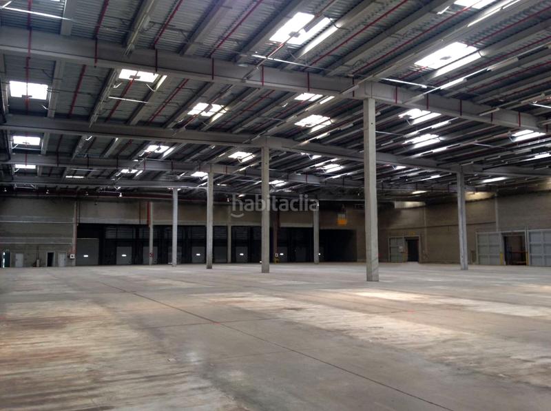 Foto 99a19c86-4c88-41c3-8ba9-79a11d8727d8. Lloguer local comercial amb calefacció a Montornès del Vallès