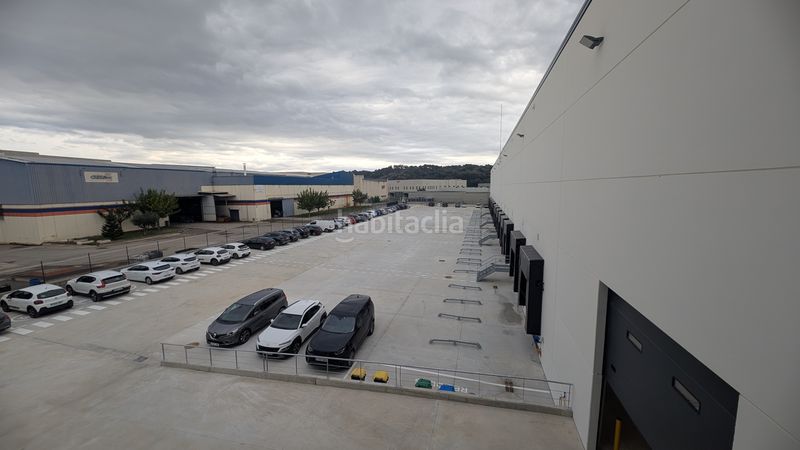 Foto d4c70bc1-d6fb-4e21-b748-4f907410a6d6. Miete fabrikhalle in Caldes de Montbui