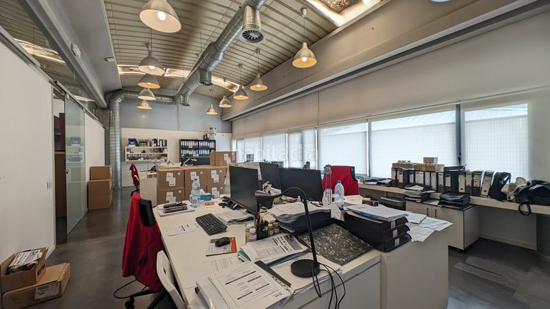 Foto fb9b5619-974d-4e73-9a55-82be72693ce0. Fabrikhalle mit heizung in Gràcia Sabadell