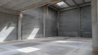 Lloguer Nau industrial  Carrer de francesc macià. Nave de obra nueva en alquiler