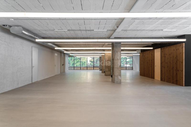 Foto 3da500dc-d2ec-408b-af25-1db94131931f. Rent office space with heating in Sant Ramon - Maternitat Barcelona