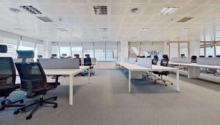 Location Bureau  Gran via de les corts catalanes. Oficina disponible en plaza cerdà