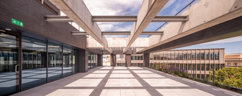 Foto 83a51220-57e7-48b4-86da-37f2d70f61f3. Rent office space with heating parking in El Parc i la Llacuna del Poblenou Barcelona