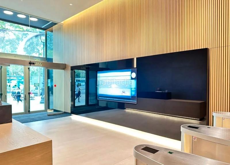 Foto e0a556a4-b58f-4343-9951-f19be2540dcd. Affitto ufficio con riscaldamento in Barri de les Corts Barcelona