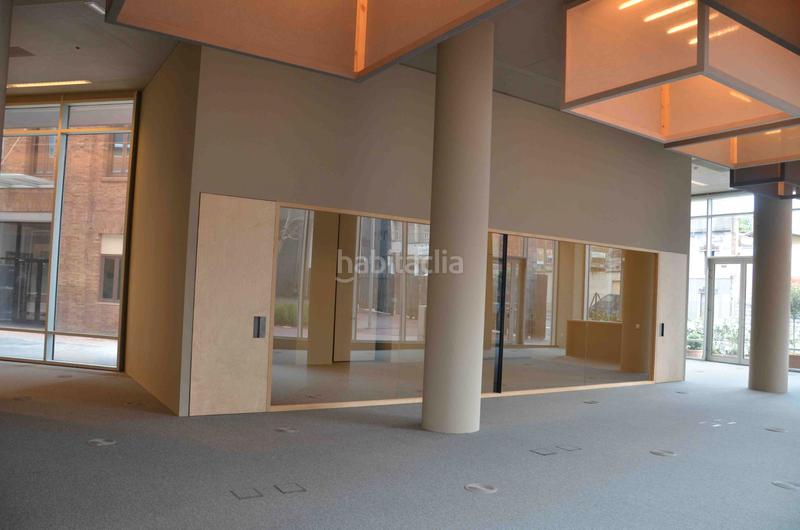 Foto ead6f7a5-51fd-4c8a-8ec9-a98b5c0ffd2f. Rent office space with heating parking in El Parc i la Llacuna del Poblenou Barcelona