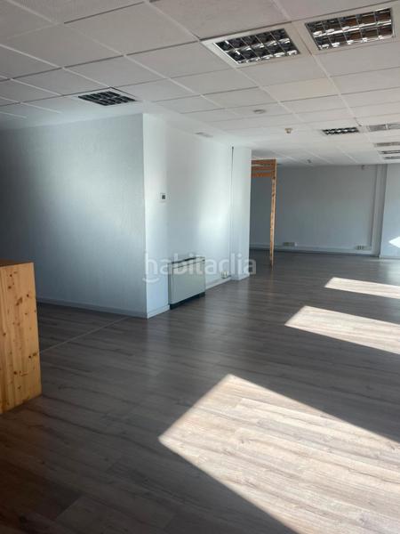 Foto a7ece816-275e-4eaf-acd1-047a5e228521. Miete büro mit heizung in L´Antiga Esquerra de l´Eixample Barcelona