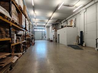 Nau industrial a Almeda - El Corte Inglés. Nave en venta en cornellà de llobregat