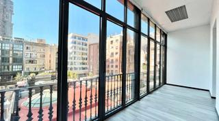 Rent Office space  Carrer del bruc. Oficina disponible en eixample dret