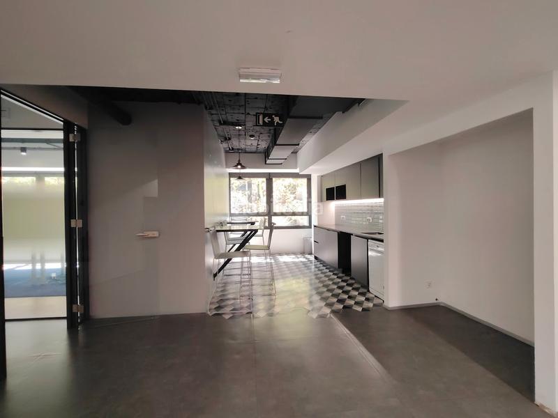 Foto c5331470-85b6-4ef2-8b7b-2624ee24f595. Miete büro mit heizung in Dreta de l´Eixample Barcelona