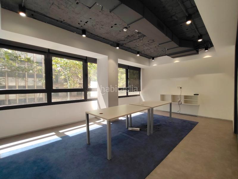 Foto 2350025b-3f1c-4e71-9143-0ba351b0f22c. Rent office space with heating in Dreta de l´Eixample Barcelona