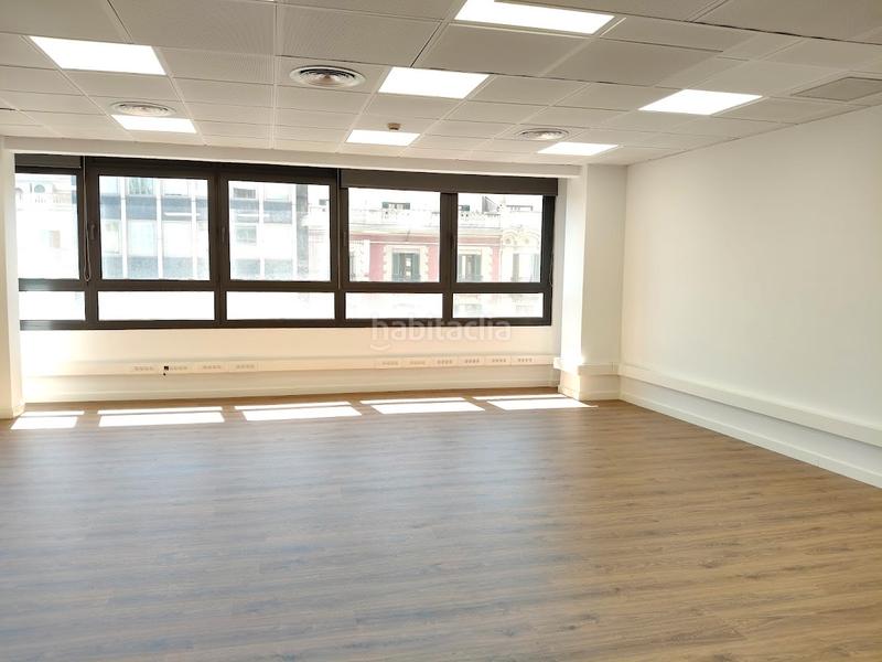 Foto 53d34afe-2ea1-4406-881c-67a3849e8fa7. Location bureau avec chauffage dans Dreta de l´Eixample Barcelona