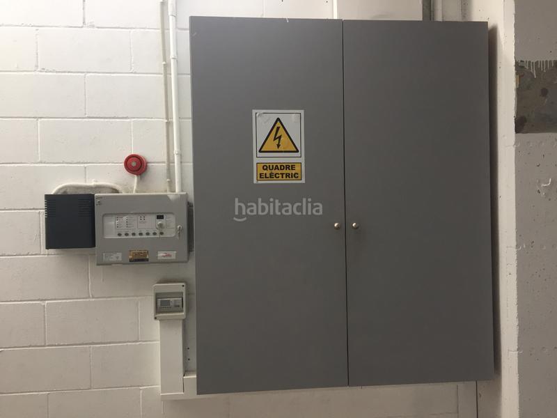 Foto 237272c7-872f-4c46-9a96-d79cb7e4835b. Affitto capannone industriale in Zona Industrial Rubí