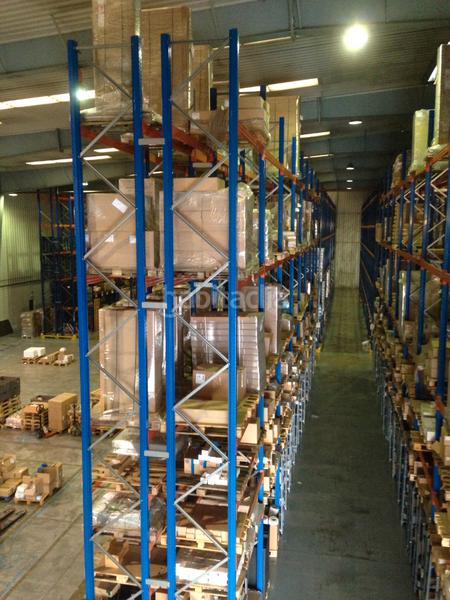 Foto c8b9fd7a-1141-4dd6-bebd-d0e56ef055e8. Lloguer nau industrial a Zona Industrial Rubí